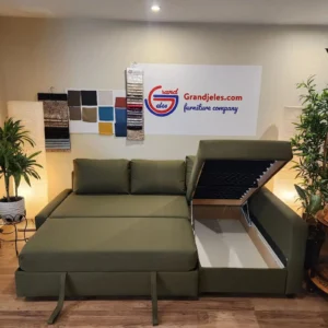 Canapé-lit IKEA Friheten vert olive avec coffre de rangement ouvert et lit déplié – modèle remis à neuf.